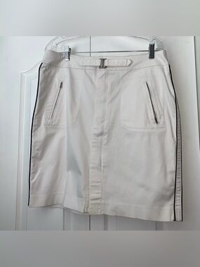 COVINGTON women’s size 14 white skirt with stripe summer